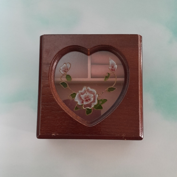 Cherry Wood Heart Shaped Jewelry Box Size:OS Unknown - Picture 1 of 7